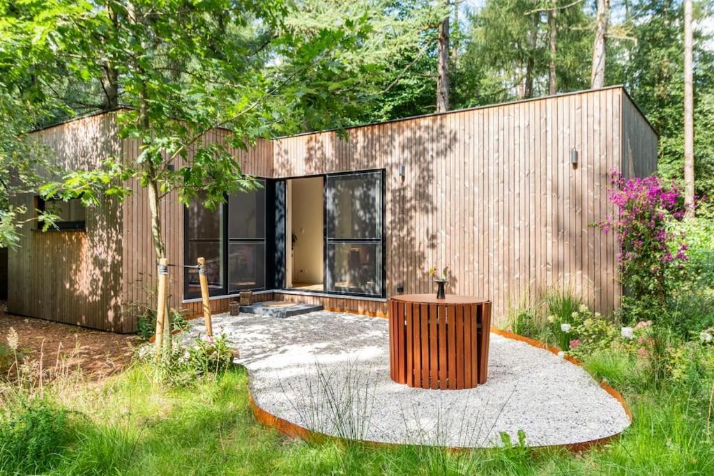 Luxe-Avontuur In Een Romantische Cabin In Het Bos Stekene Exterior foto